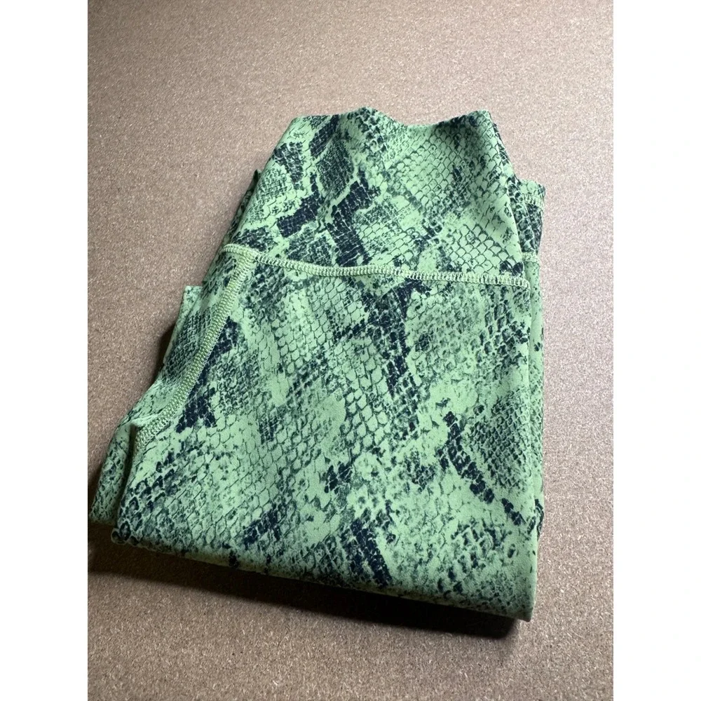 Alo Yoga High Waist Snakeskin Leggings Lime Green Black Animal Print‎ Womens S